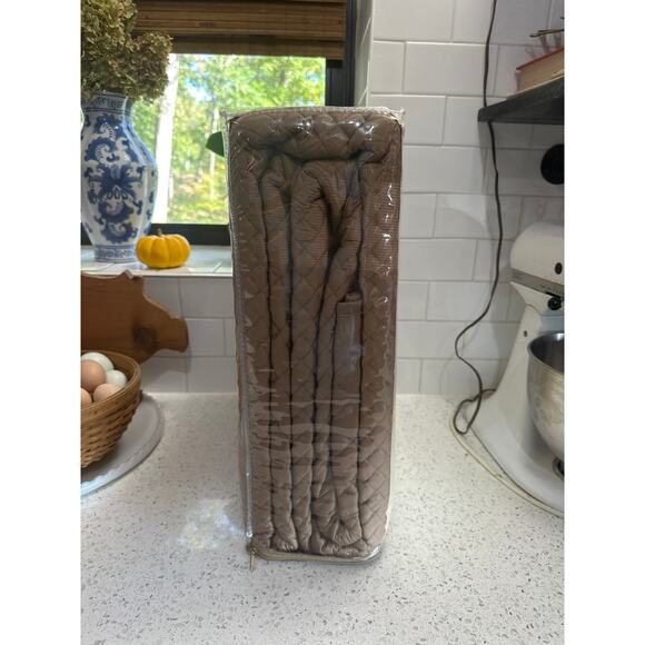 Lauren Ralph Lauren Home Collection Tan Solid Color Diamond King Quilt $438 MSRP - Picture 3 of 5